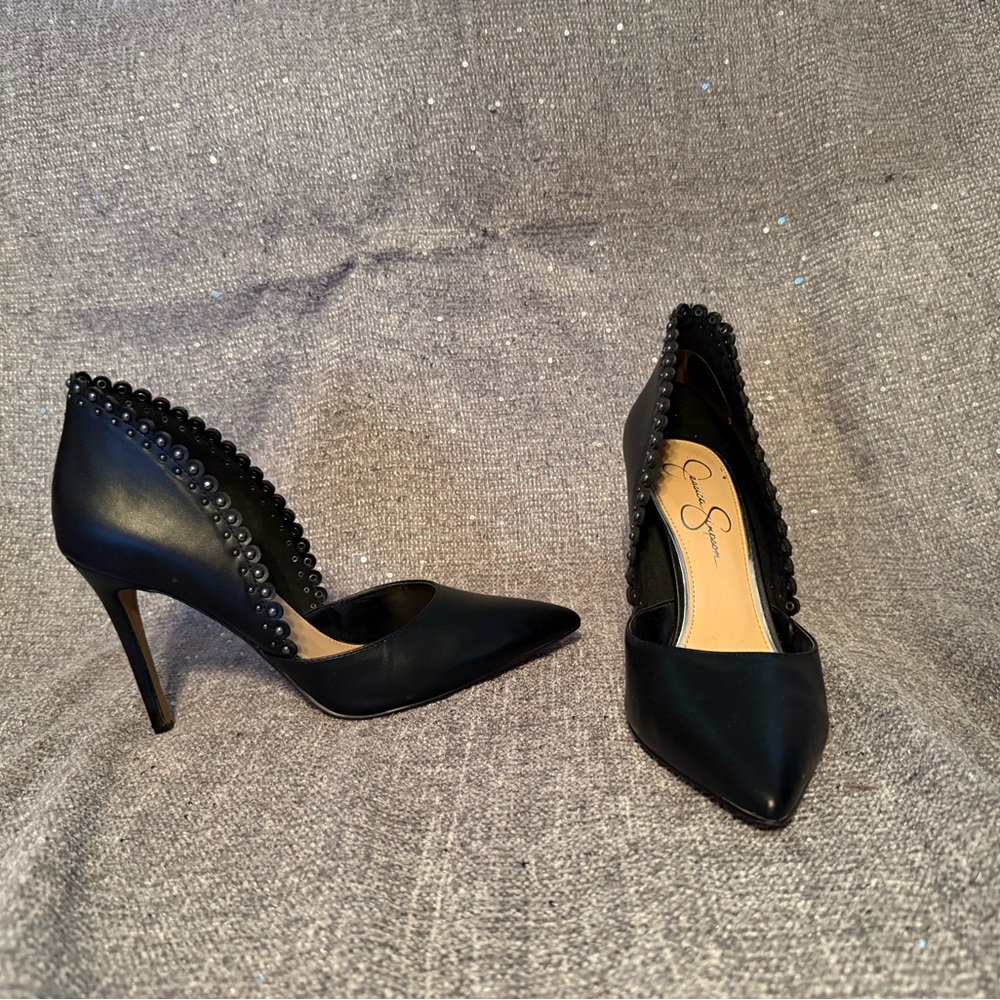 Jessica Simpson black heels